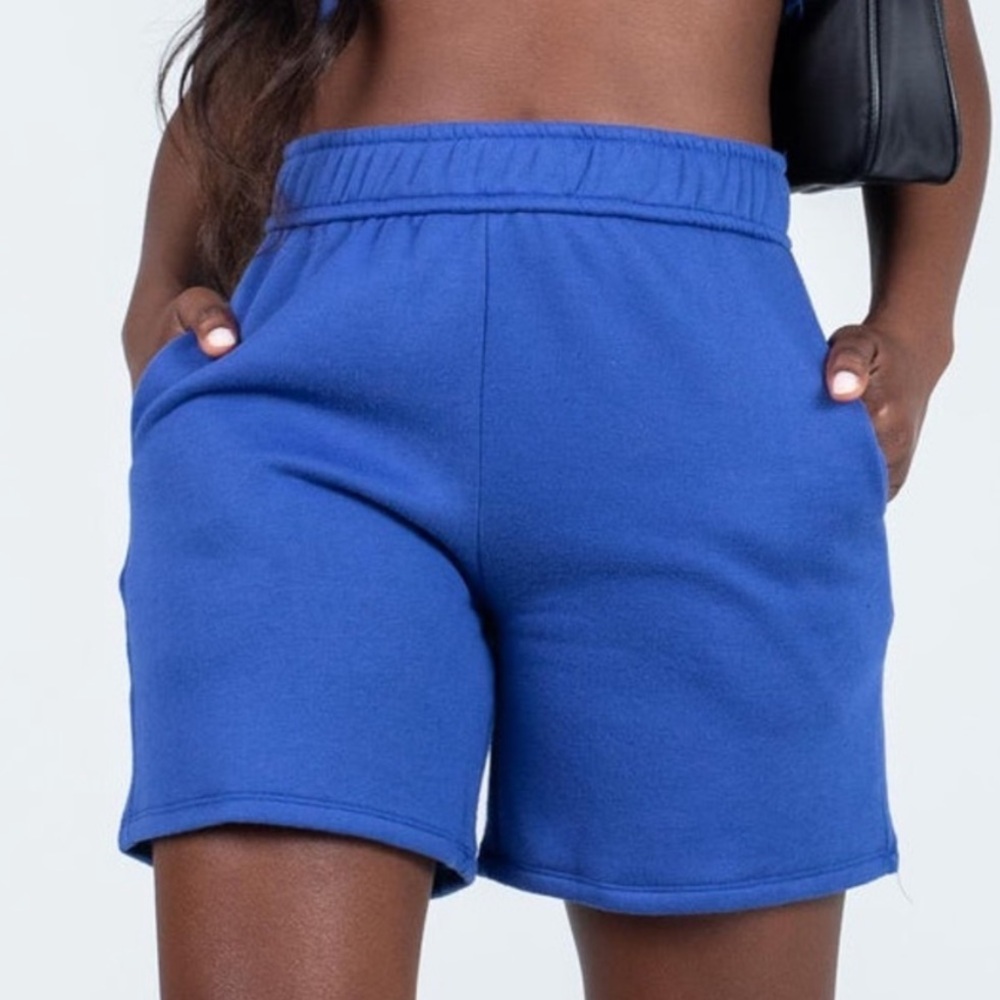 NWT Princess Polly Blue Harlow High Waist Summer Fleece Shorts size 4 6” inseam